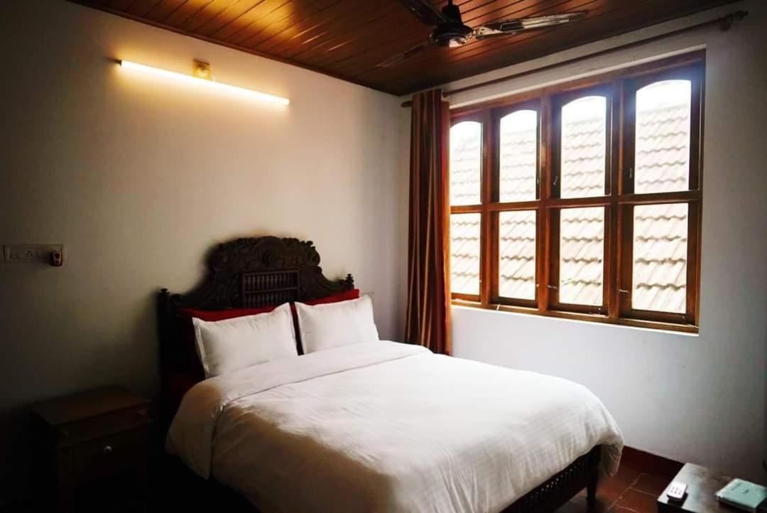 Fort Bridge View Kochi Ngoại thất bức ảnh